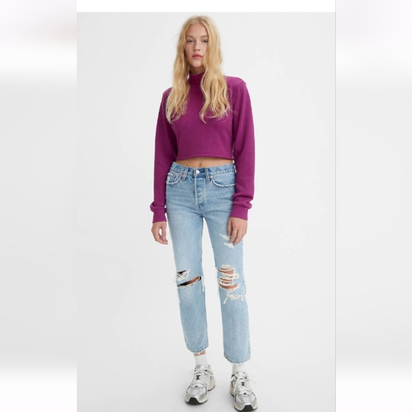 Levi Strauss Distressed Wedgie Jeans - Picture 1 of 3